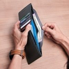 На тенговые депозиты казахстанцев начислят компенсацию