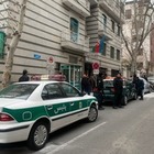 Азербайджан приостановил деятельность посольства в Иране