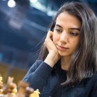 Иранская шахматистка впервые объяснила, зачем сняла хиджаб в Казахстане