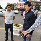 Бауыржан Байбек потребовал переделать работы перед Дворцом Республики
