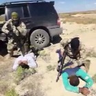 Полицейские на вертолете задержали трех наркоторговцев, выращивающих коноплю в степи 