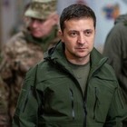 Зеленский призвал Запад запретить въезд для всех россиян на год