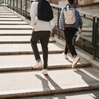 Ученые нашли способ замедлить старение с помощью ходьбы