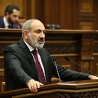 Армения заявила о 105 погибших после обстрелов на границе с Азербайджаном