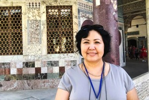 «Я бабушка и криптоконсультант»: История 57-летней Клары Акмурадовой
