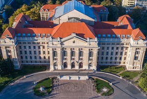 Как бесплатно поступить в University of Debrecen