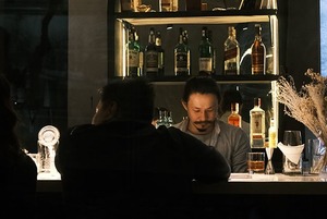 Бар Loop: Разговоры и дегустация коктейлей без танцев и диджея